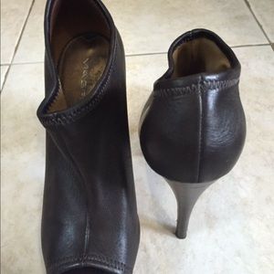 Via Spiga Brown booties